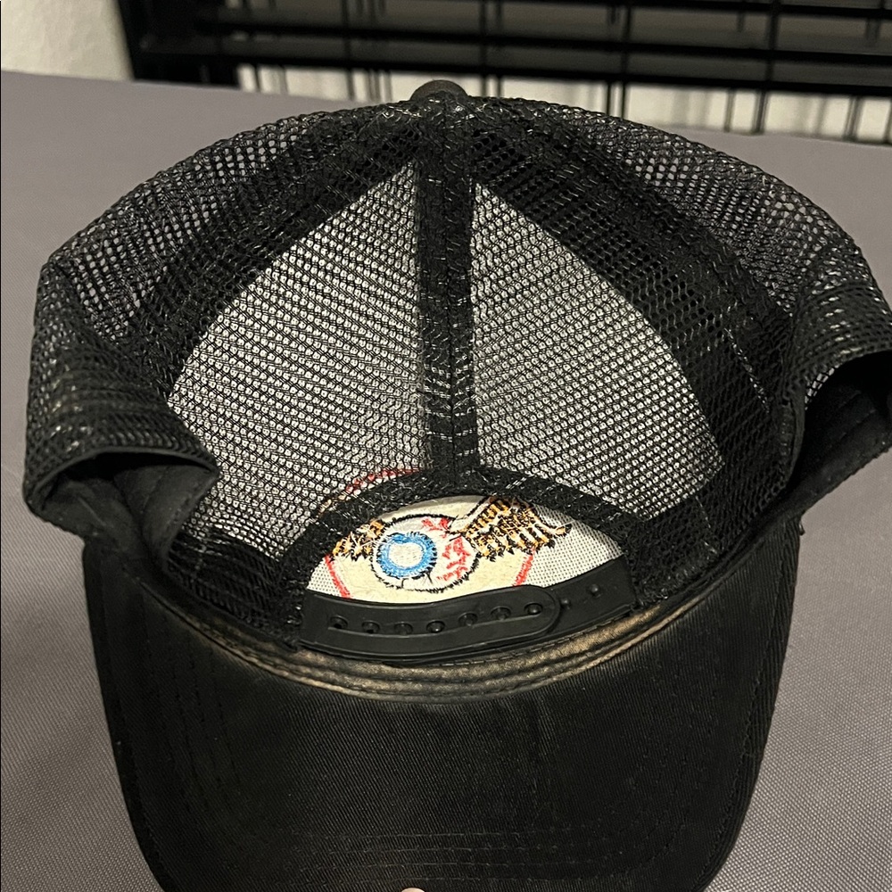 Trucker/Mesh hat bundle - Picture 13 of 13
